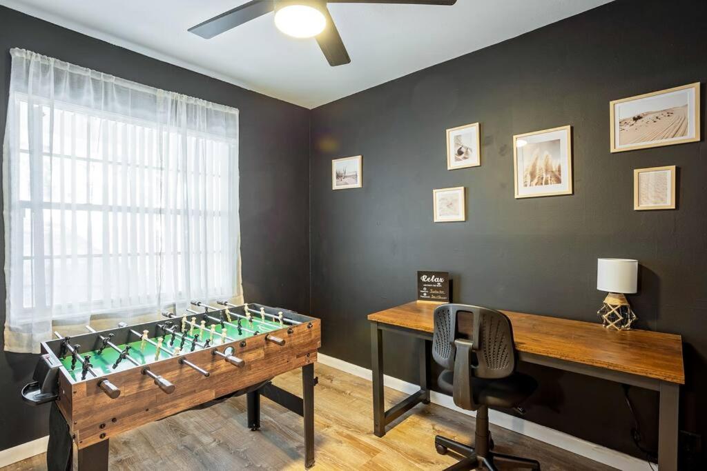 Cozy Lakefront Home W/ Pool -7 Mins From Legoland ウィンターヘイブン エクステリア 写真